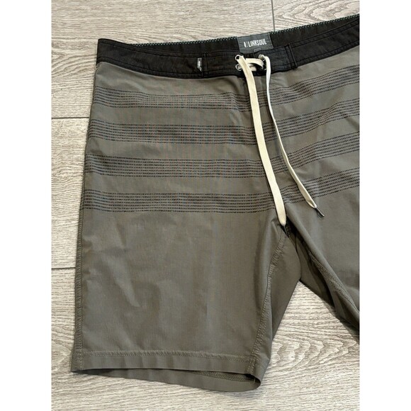 Linksoul Hybrid Shorts Mens 36 Green Gray Lightweight Swim Trunks Golf Preppy - Picture 2 of 9